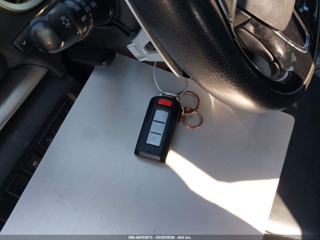 Продаж на аукціоні авто 2018 Mitsubishi Eclipse Cross Sel, vin: JA4AT5AA1JZ042510, номер лоту: 44703572