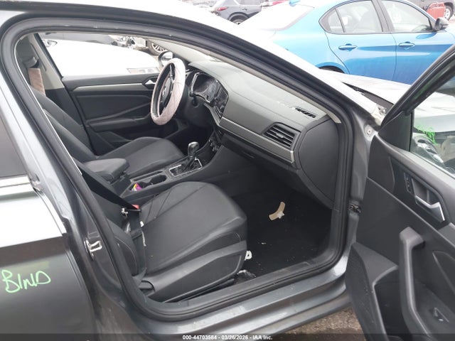 Продаж на аукціоні авто 2019 Volkswagen Jetta 1.4t R-line/1.4t S/1.4t Se, vin: 3VWC57BU4KM174934, номер лоту: 44703584
