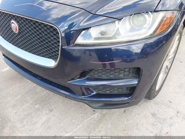 44703637 :رقم المزاد ، SADCJ2BV0HA886149 vin ، 2017 Jaguar F-pace 35t Premium مزاد بيع