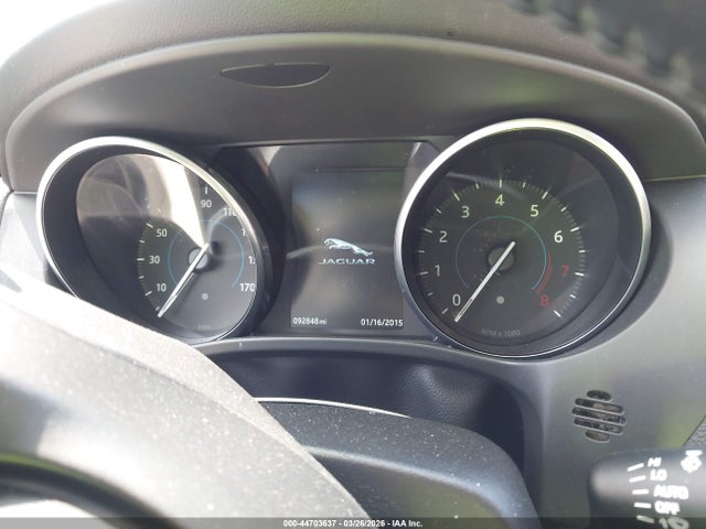 44703637 :رقم المزاد ، SADCJ2BV0HA886149 vin ، 2017 Jaguar F-pace 35t Premium مزاد بيع