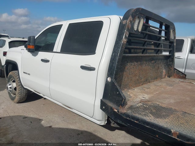 44703668 :رقم المزاد ، 1GD42TCY3KF119736 vin ، 2019 Gmc Sierra 3500hd Chassis مزاد بيع