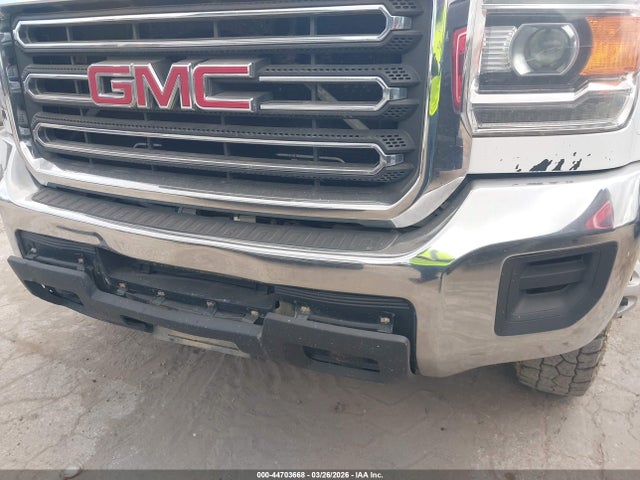 44703668 :رقم المزاد ، 1GD42TCY3KF119736 vin ، 2019 Gmc Sierra 3500hd Chassis مزاد بيع