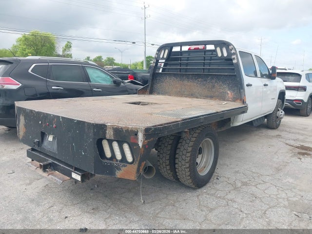 44703668 :رقم المزاد ، 1GD42TCY3KF119736 vin ، 2019 Gmc Sierra 3500hd Chassis مزاد بيع