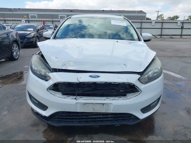 Продаж на аукціоні авто 2017 Ford Focus Sel, vin: 1FADP3M21HL332572, номер лоту: 44703690