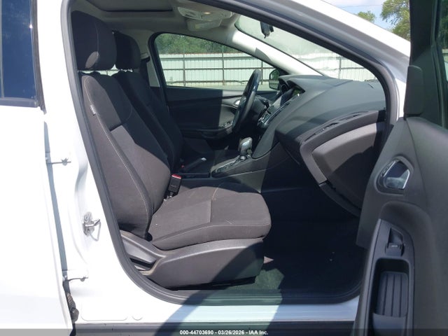 Продаж на аукціоні авто 2017 Ford Focus Sel, vin: 1FADP3M21HL332572, номер лоту: 44703690