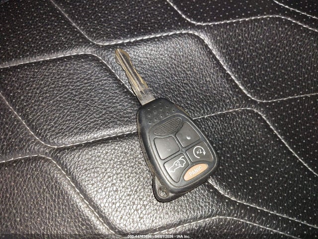 44703698 :رقم المزاد ، 1J8HG48KX7C602756 vin ، 2007 Jeep Commander Sport مزاد بيع