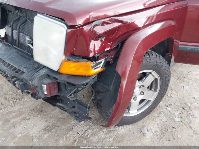 44703698 :رقم المزاد ، 1J8HG48KX7C602756 vin ، 2007 Jeep Commander Sport مزاد بيع