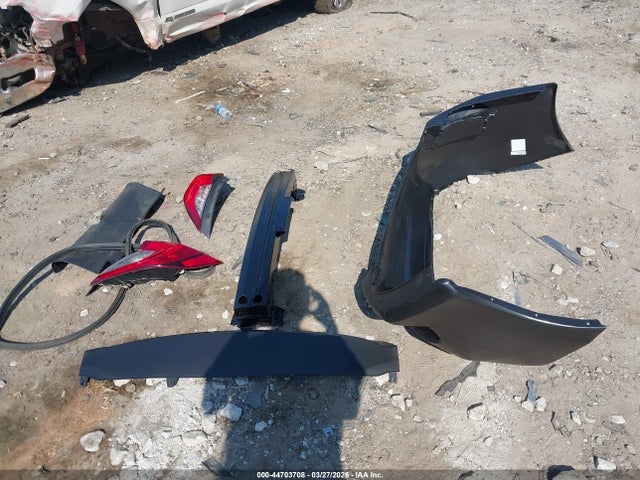 44703708 :رقم المزاد ، 2HGFC2F59JH560615 vin ، 2018 Honda Civic Lx مزاد بيع