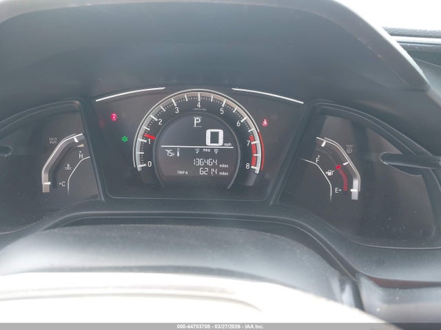 44703708 :رقم المزاد ، 2HGFC2F59JH560615 vin ، 2018 Honda Civic Lx مزاد بيع