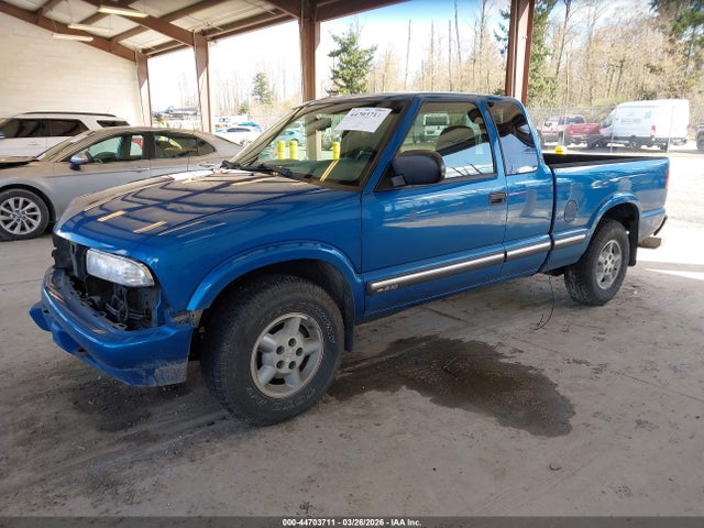 2001 CHEVROLET S-10 1GCDT19WX18167071 Photo 1