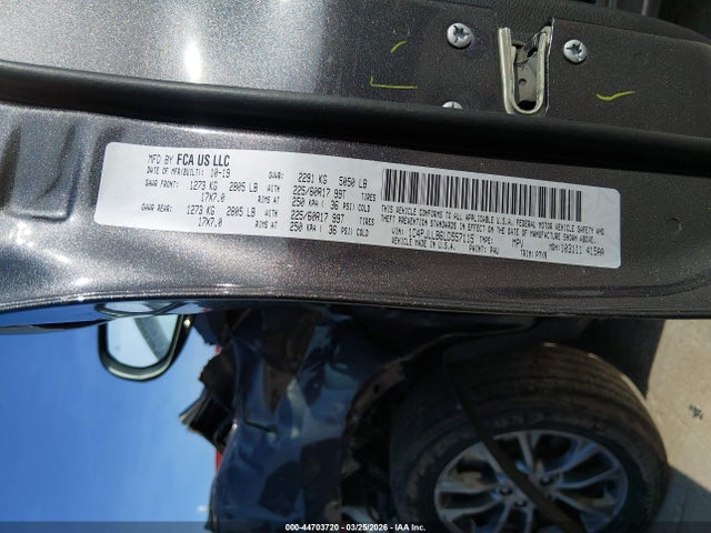 2020 Jeep Cherokee Latitude Plus Fwd მანქანა იყიდება აუქციონზე, vin: 1C4PJLLB6LD557115, აუქციონის ნომერი: 44703720
