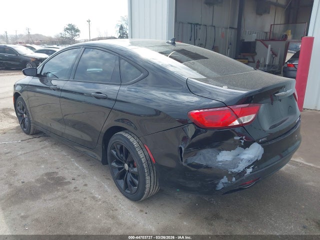 2015 Chrysler 200 S მანქანა იყიდება აუქციონზე, vin: 1C3CCCDG6FN664851, აუქციონის ნომერი: 44703727