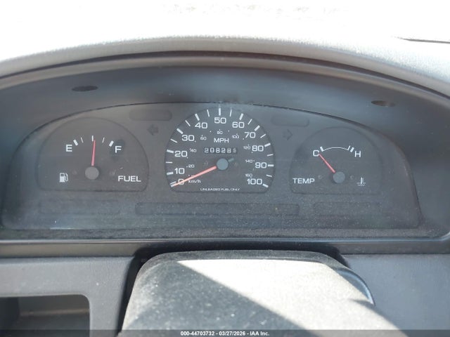 44703732 :رقم المزاد ، 1N6SD11S2SC468331 vin ، 1995 Nissan Truck E/xe مزاد بيع