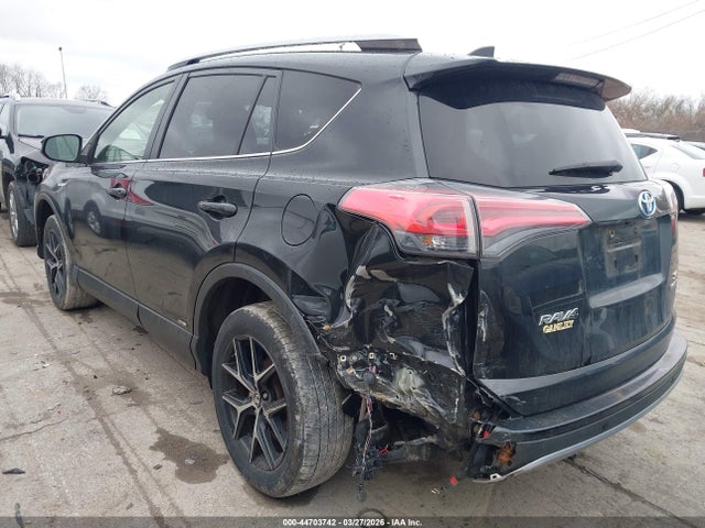 2017 TOYOTA RAV4 HYBRID JTMJJREV7HD101695 Photo 2