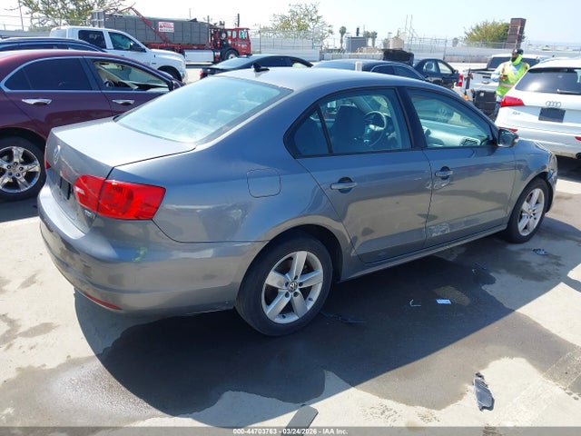 Продаж на аукціоні авто 2011 Volkswagen Jetta 2.0l Tdi, vin: 3VWLL7AJ2BM129763, номер лоту: 44703763