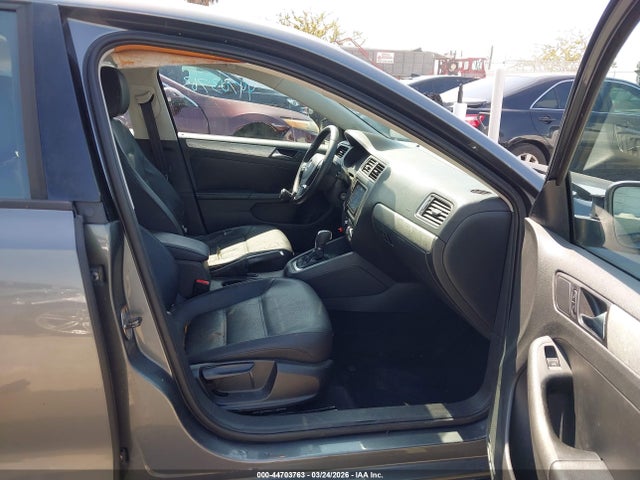 Продаж на аукціоні авто 2011 Volkswagen Jetta 2.0l Tdi, vin: 3VWLL7AJ2BM129763, номер лоту: 44703763