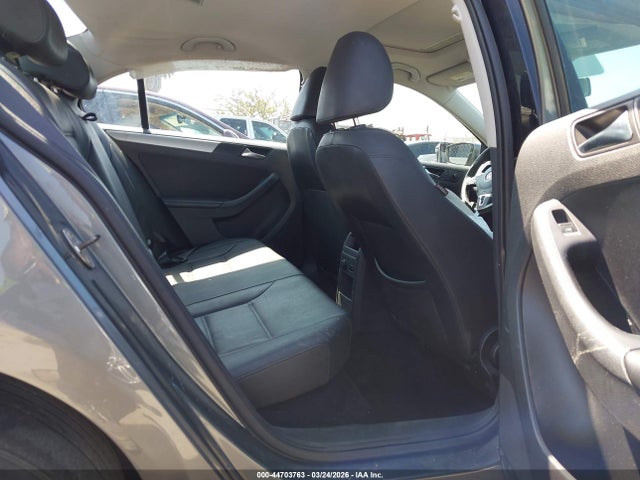 Продаж на аукціоні авто 2011 Volkswagen Jetta 2.0l Tdi, vin: 3VWLL7AJ2BM129763, номер лоту: 44703763