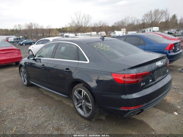 2017 Audi A4 2.0t Premium მანქანა იყიდება აუქციონზე, vin: WAUENAF45HN058947, აუქციონის ნომერი: 44703777