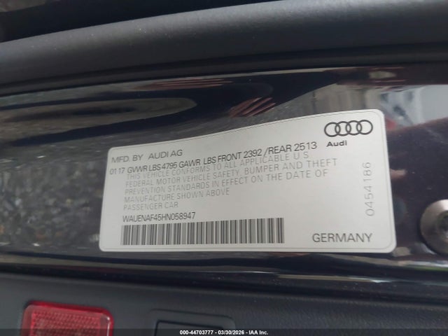 2017 Audi A4 2.0t Premium მანქანა იყიდება აუქციონზე, vin: WAUENAF45HN058947, აუქციონის ნომერი: 44703777