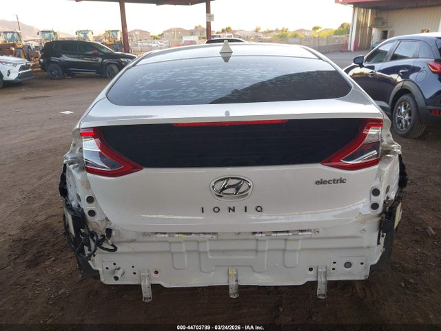 KMHC05LHXJU029961 Hyundai Ioniq Electric Limited