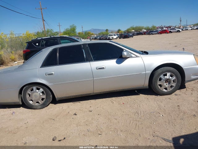 44703798 :رقم المزاد ، 1G6KD54Y53U277530 vin ، 2003 Cadillac Deville Standard مزاد بيع