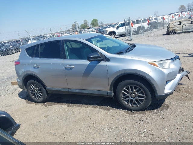2017 Toyota Rav4 Le მანქანა იყიდება აუქციონზე, vin: 2T3ZFREV6HW403017, აუქციონის ნომერი: 44703803