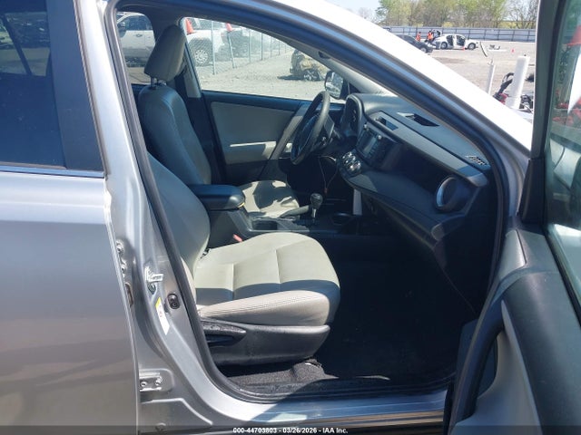 2017 Toyota Rav4 Le მანქანა იყიდება აუქციონზე, vin: 2T3ZFREV6HW403017, აუქციონის ნომერი: 44703803