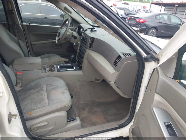 2007 JEEP GRAND CHEROKEE 1J8HS48PX7C572927 Photo 4