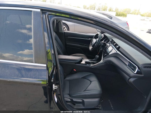 4T1B11HK6JU571824 Toyota CAMRY SE