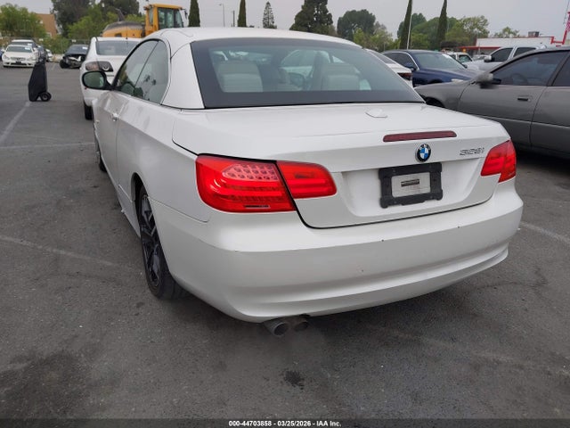 44703858 :رقم المزاد ، WBADW7C53BE545936 vin ، 2011 Bmw 328i مزاد بيع