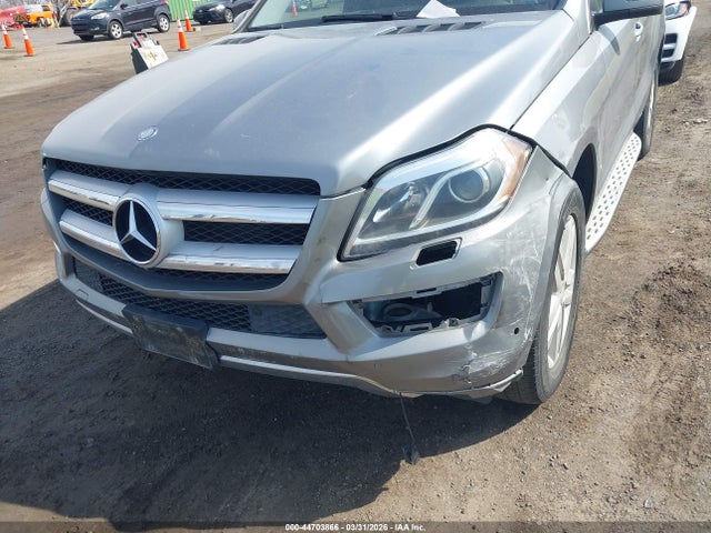 Продажа на аукционе авто 2015 Mercedes-benz Gl 450 4matic, vin: 4JGDF6EE9FA571976, номер лота: 44703866
