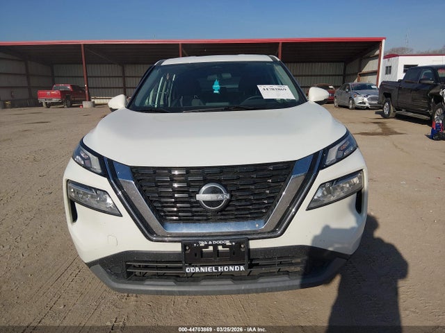 5N1BT3BB5NC684805 Nissan Rogue Sv Intelligent Awd