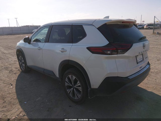 5N1BT3BB5NC684805 Nissan Rogue Sv Intelligent Awd