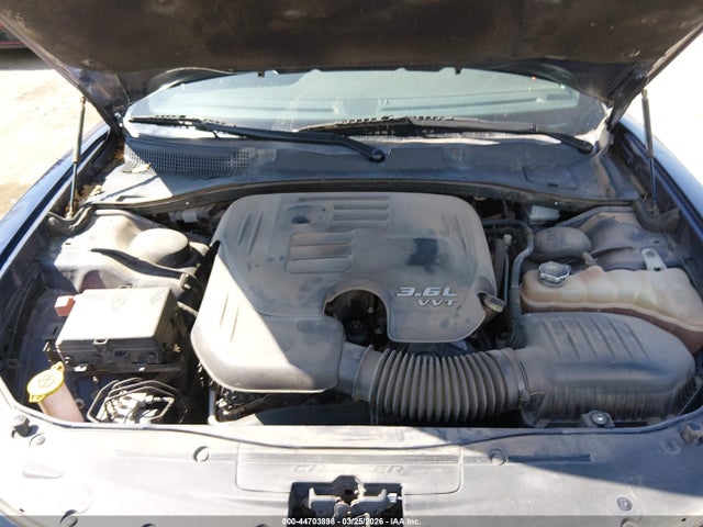 44703898 :رقم المزاد ، 2C3CDXBG2HH627850 vin ، 2017 Dodge Charger Se Rwd مزاد بيع