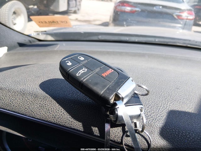 44703898 :رقم المزاد ، 2C3CDXBG2HH627850 vin ، 2017 Dodge Charger Se Rwd مزاد بيع