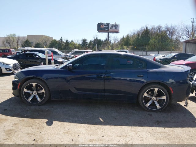 44703898 :رقم المزاد ، 2C3CDXBG2HH627850 vin ، 2017 Dodge Charger Se Rwd مزاد بيع