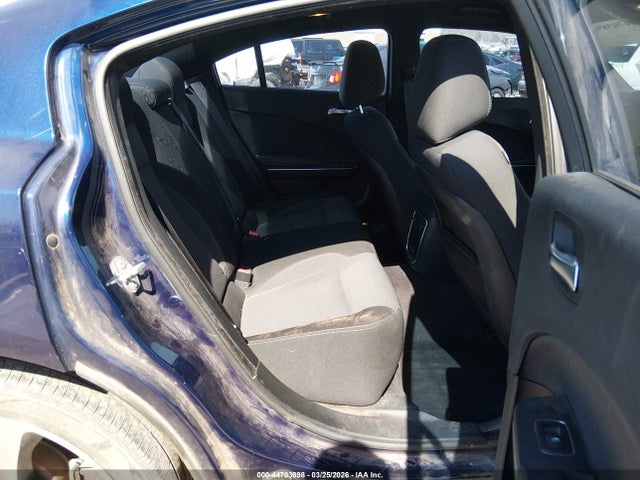 44703898 :رقم المزاد ، 2C3CDXBG2HH627850 vin ، 2017 Dodge Charger Se Rwd مزاد بيع