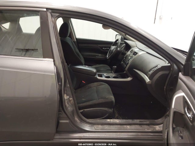 2015 Nissan Altima 2.5 S მანქანა იყიდება აუქციონზე, vin: 1N4AL3APXFN900091, აუქციონის ნომერი: 44703902