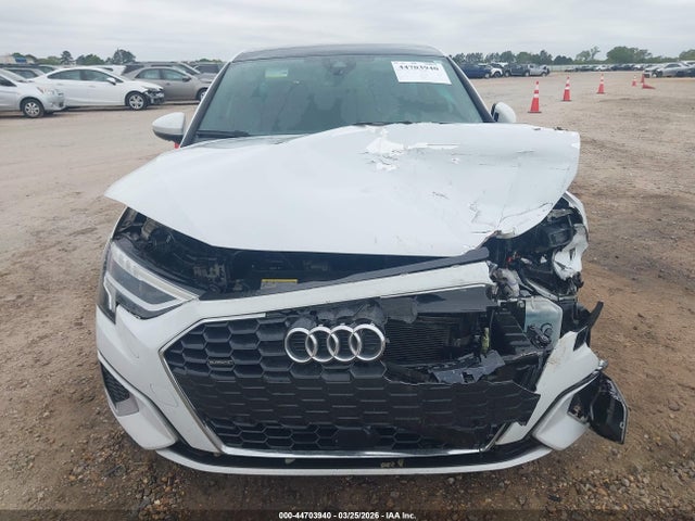 Aukcja sprzedaży 2023 Audi A3 Premium 40 Tfsi Quattro S Tronic, vin: WAUGUDGY7PA141333, numer aukcji: 44703940