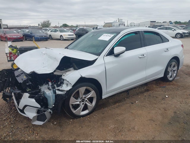 Aukcja sprzedaży 2023 Audi A3 Premium 40 Tfsi Quattro S Tronic, vin: WAUGUDGY7PA141333, numer aukcji: 44703940
