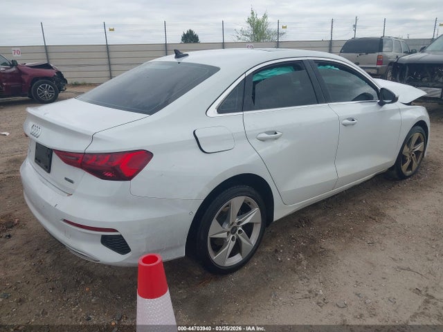 Aukcja sprzedaży 2023 Audi A3 Premium 40 Tfsi Quattro S Tronic, vin: WAUGUDGY7PA141333, numer aukcji: 44703940