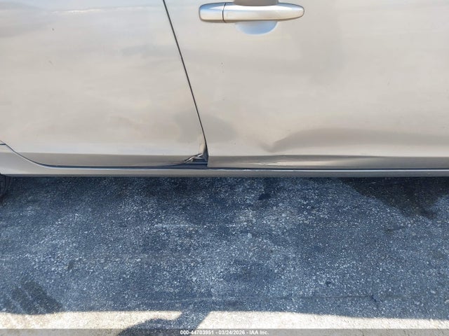 2015 VOLVO S60 YV140MFD2F1318850 Photo 5