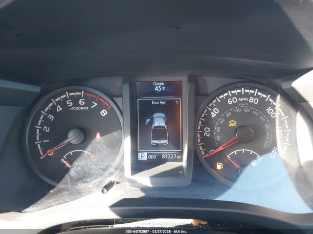 Auction sale of the 2022 Toyota Tacoma Sr V6, vin: 3TMCZ5AN6NM528902, lot number: 44703957