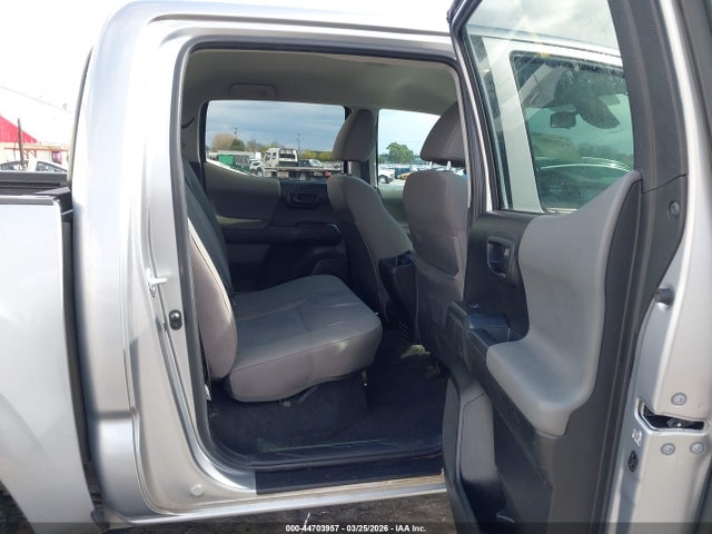 Auction sale of the 2022 Toyota Tacoma Sr V6, vin: 3TMCZ5AN6NM528902, lot number: 44703957