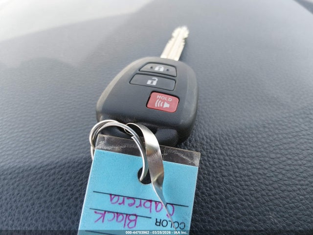 Aukcja sprzedaży 2025 Toyota Corolla Cross L, vin: 7MUAAAAG7SV145240, numer aukcji: 44703962