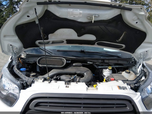 1FTYR3XM8HKB26528 Ford Transit-250