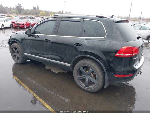 2013 VOLKSWAGEN TOUAREG WVGEP9BP8DD003366 Photo 2