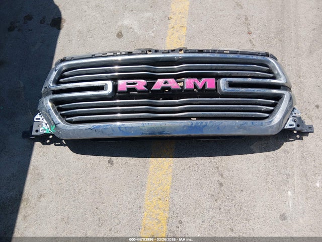 2022 Ram 1500 Laramie  4x2 5'7 Box მანქანა იყიდება აუქციონზე, vin: 1C6RREJM8NN260790, აუქციონის ნომერი: 44703996