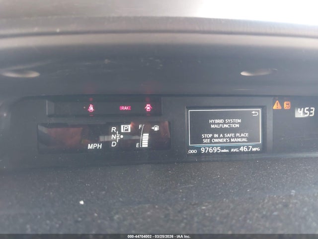 JTDZN3EU4HJ057801 Toyota Prius V Four
