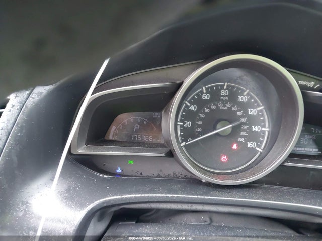 Продаж на аукціоні авто 2018 Mazda Mazda3 Sport, vin: 3MZBN1U76JM172553, номер лоту: 44704025
